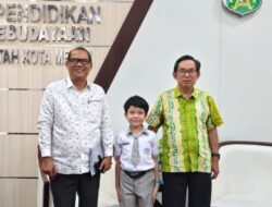Siswa Berprestasi Internasional Diterima Disdik Medan, Antonius Tumanggor Beri Dukungan Langsung