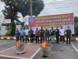 Kejaksaan Negeri Binjai Musnahkan Barang Bukti 67 Perkara, Ada Narkotika hingga Senjata Tajam