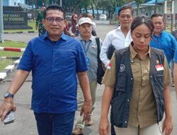 Anggota DPRD Medan Edwin Sugesti Sambut Kedatangan Zita Anjani Saat Pimpin Bantuan untuk Korban Banjir Tapteng–Sibolga