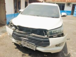 Mobil Tabrak Tiga Motor di Medan Tembung, Lima Orang Terluka