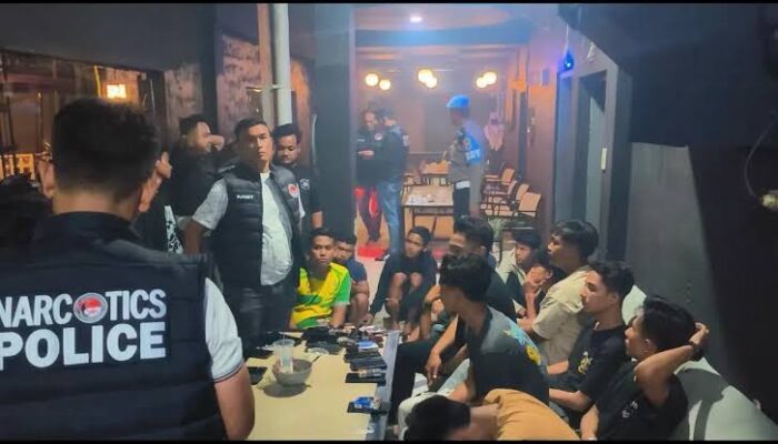 Malam Hingga Dini Hari, Aparat Gabungan Lakukan Pengecekan di Dua THM Serdang Bedagai