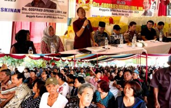 Godfried Effendi Lubis Gelar Sosperda Penanggulangan Kemiskinan, Warga Soroti Pelayanan BPJS dan Bantuan PKH