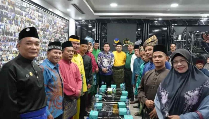 Ricky Anthony Terima Kehormatan dari Kesultanan Langkat, Sinergi Budaya dan Pembangunan Semakin Diperkuat