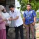Ricky Anthony Sambangi Korban Kebakaran di Hinai, Serahkan Bantuan dan Bangkitkan Semangat Warga