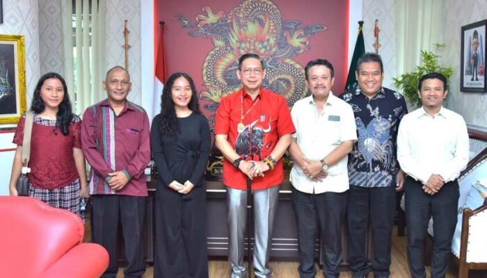 Menuju Ajang Budaya di China, Tio Manuella Temui Ketua DPRD Kota Medan